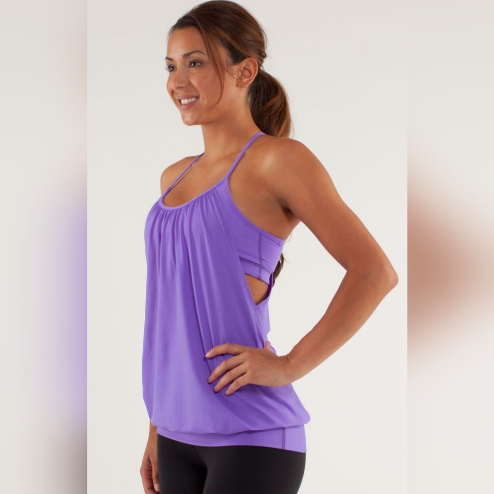 Lululemon No Limits Tank, size 8
